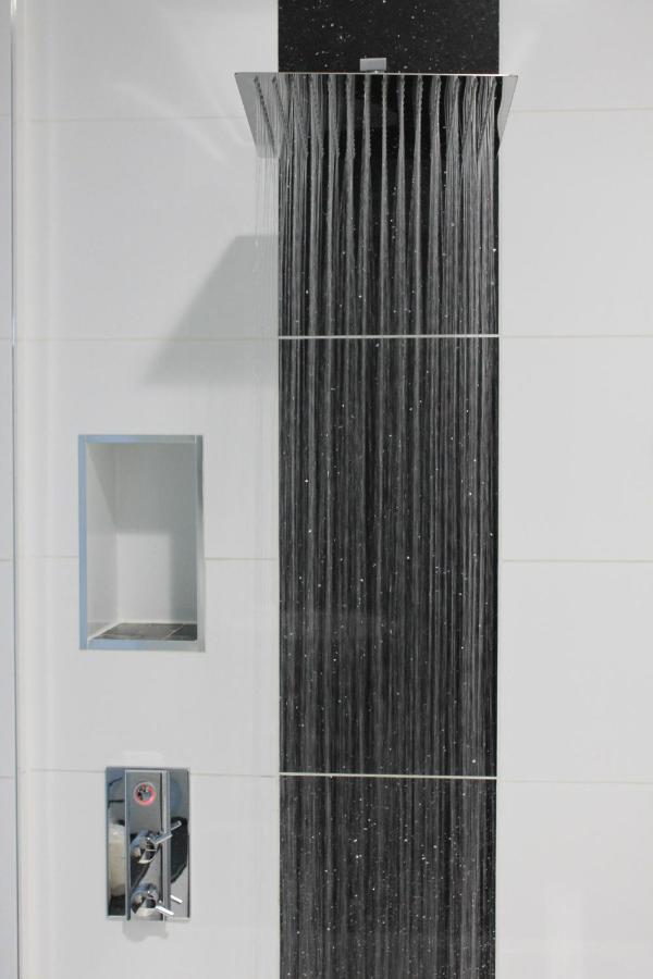 Four Poster King with Spa Bath,1002526431:JPEG