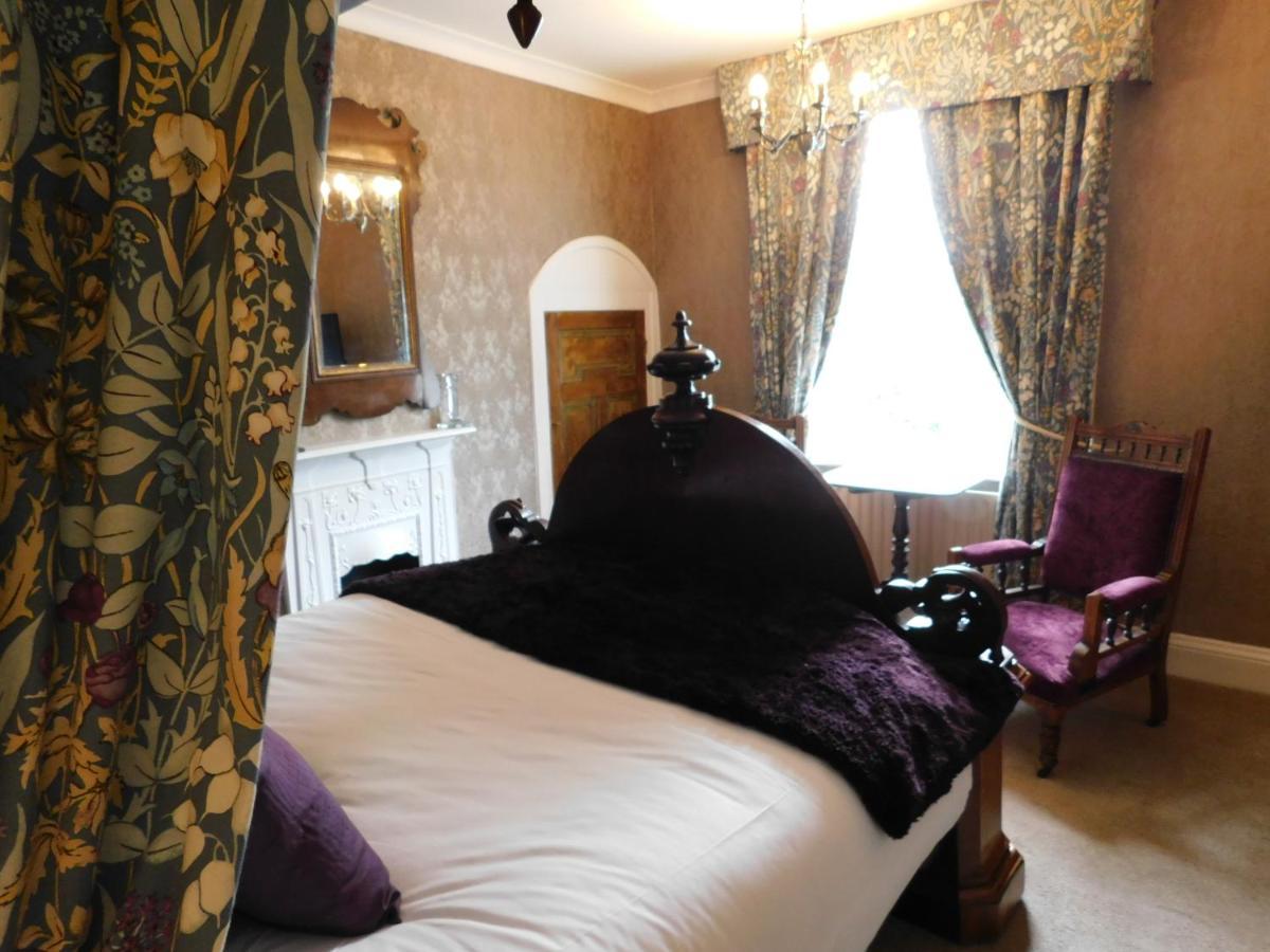 Deluxe Double Room Bath