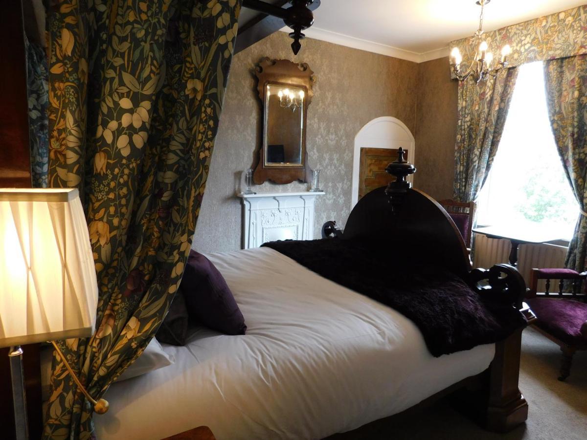 Deluxe Double Room Bath