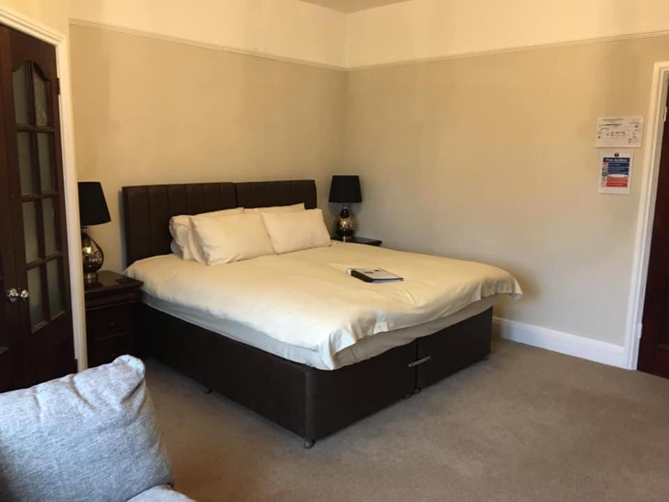 Superior Double or Twin Room Garden View