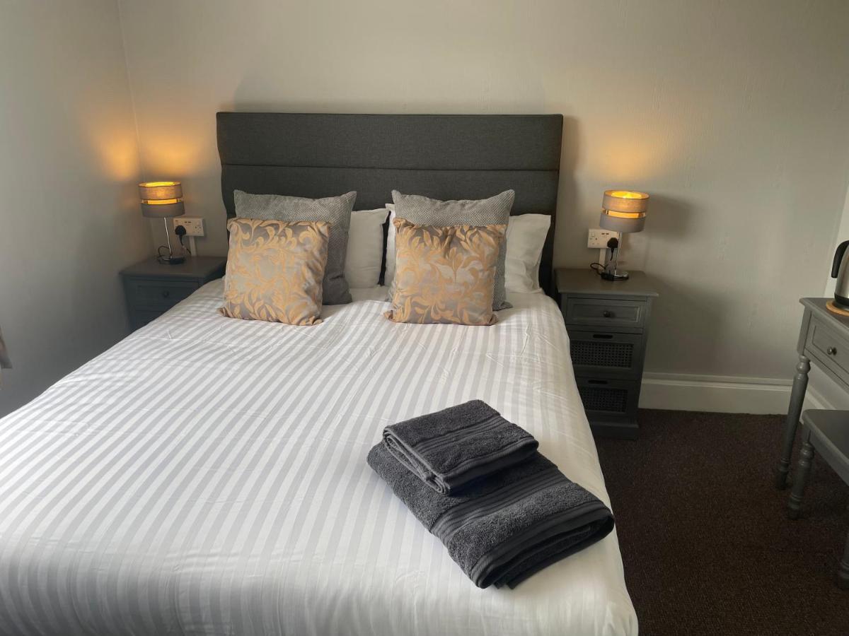 Standard Double Room,1126052835:JPEG