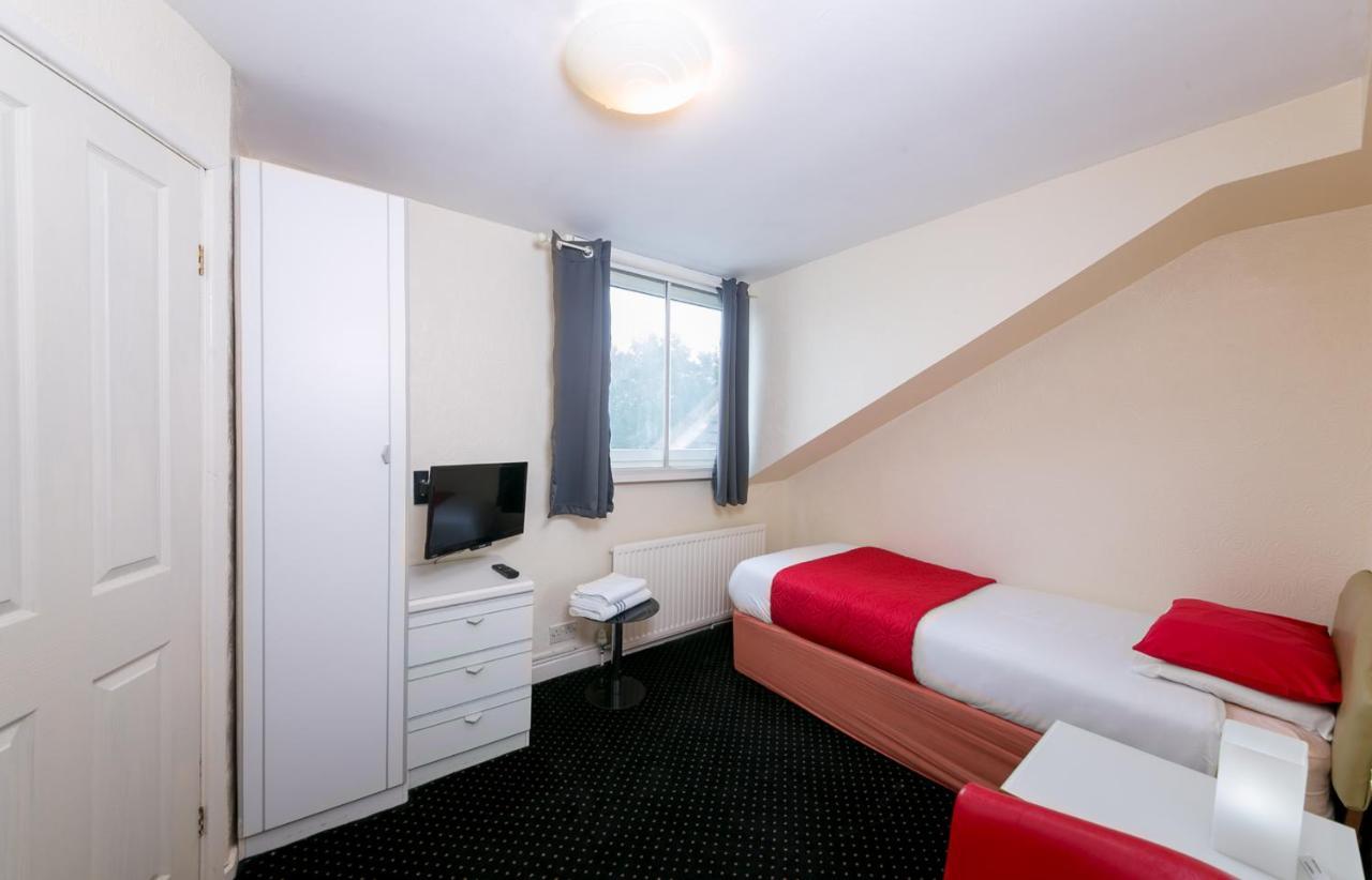 Small Single Room