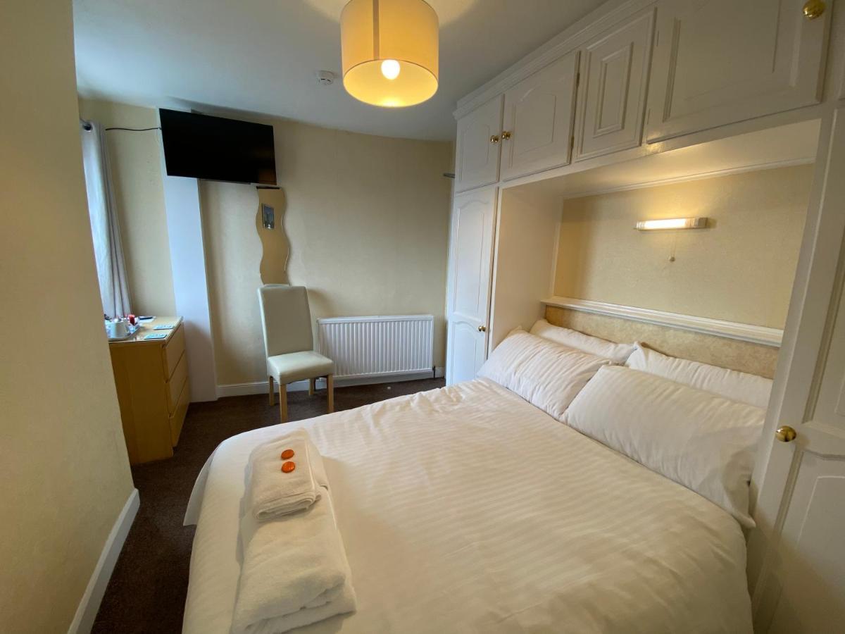 Small Double Room Third Floor