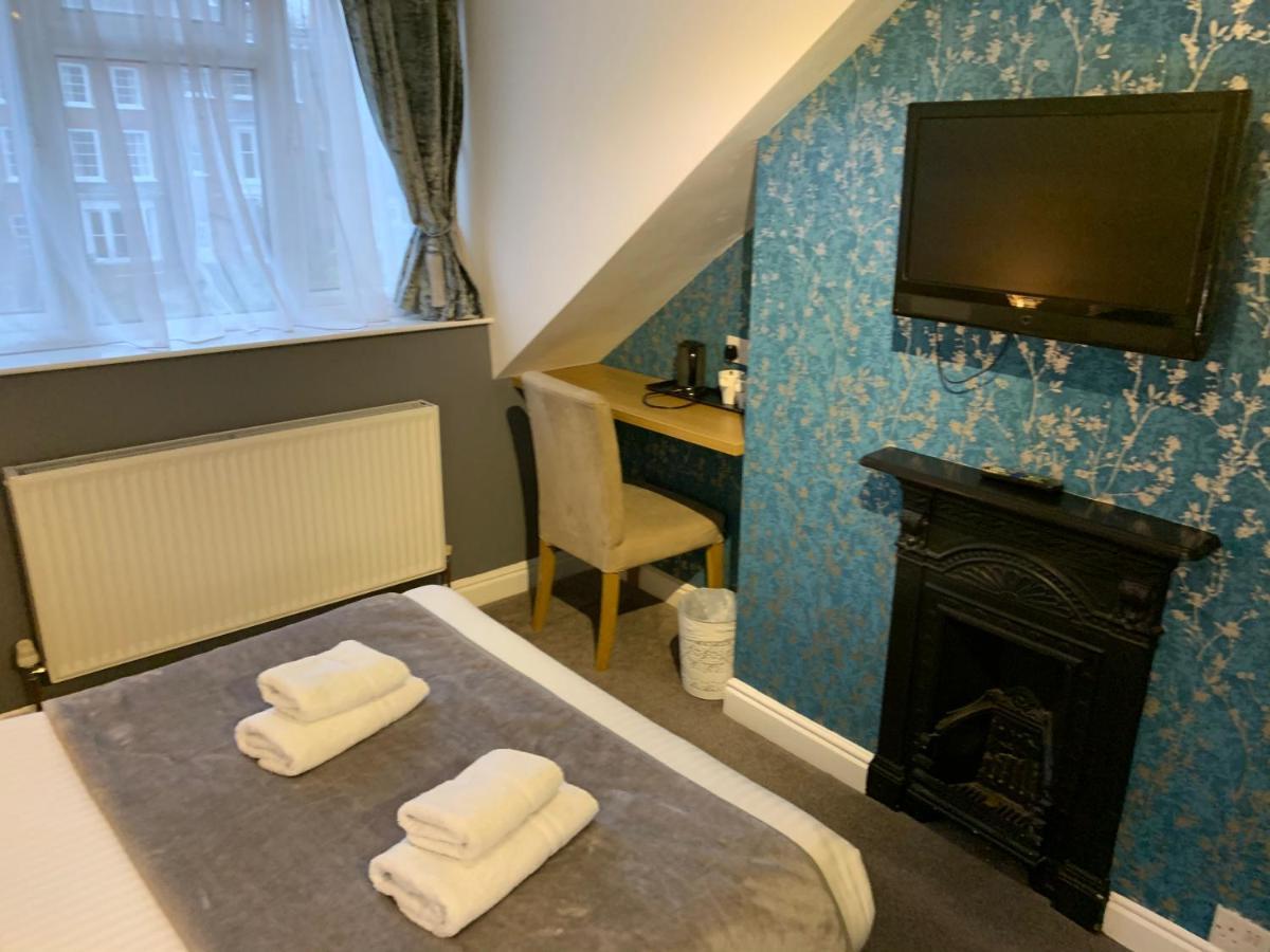 Doppelzimmer 8