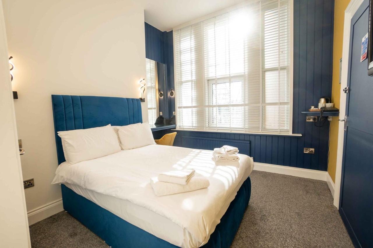 Deluxe Double Room,1662979347:JPEG
