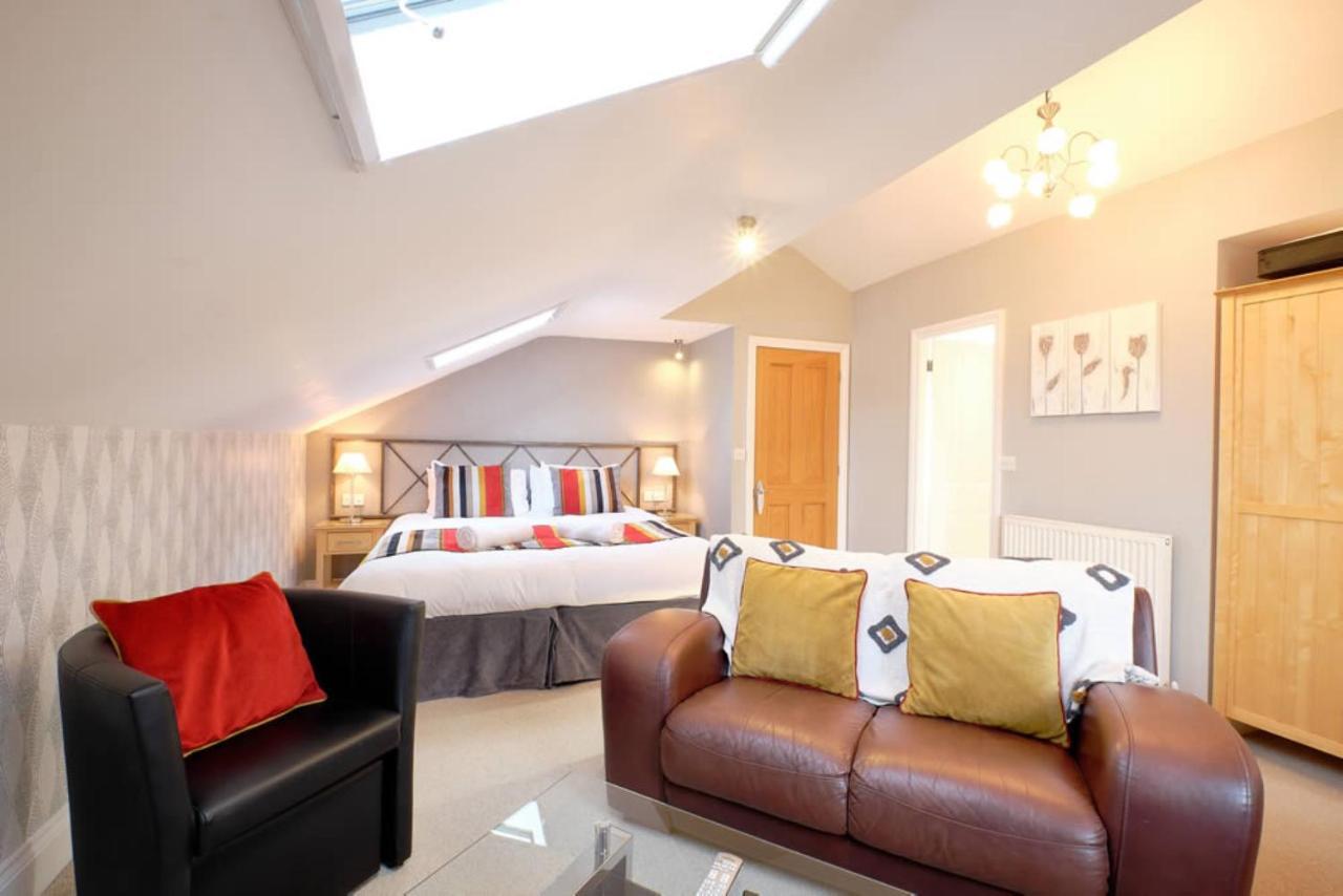 Superior Deluxe Double or Twin Room