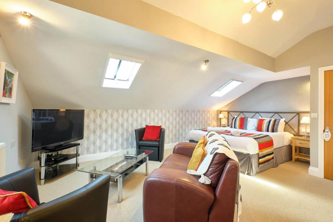 Superior Deluxe Double or Twin Room