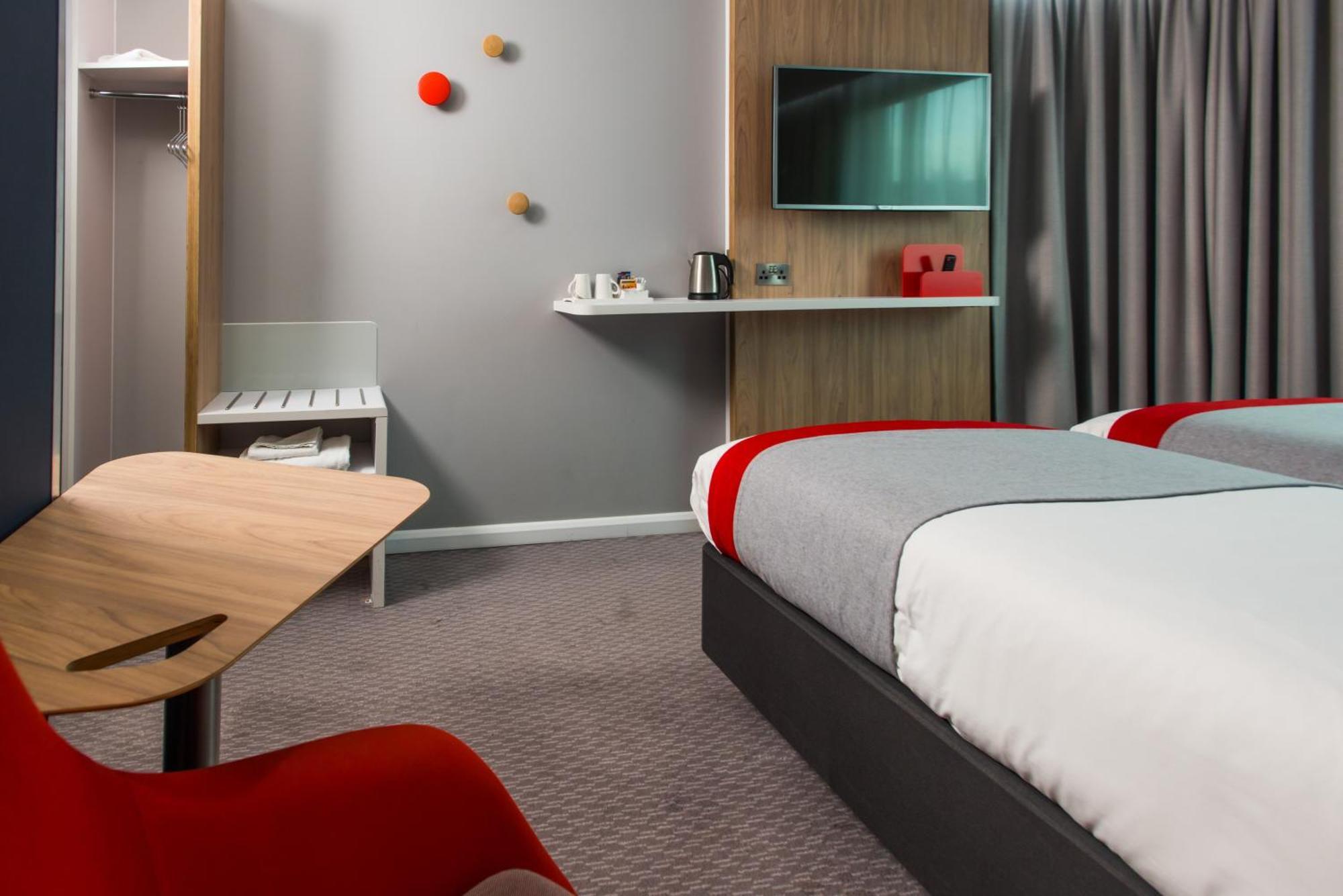 Standard Zweibettzimmer mit kostenlosem warmen Frühstück