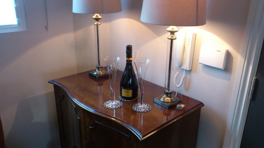 Deluxe Apartment Flat 2