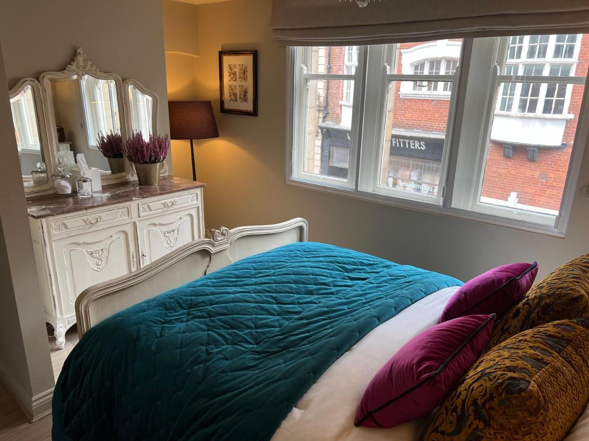 Deluxe Apartment Flat 2