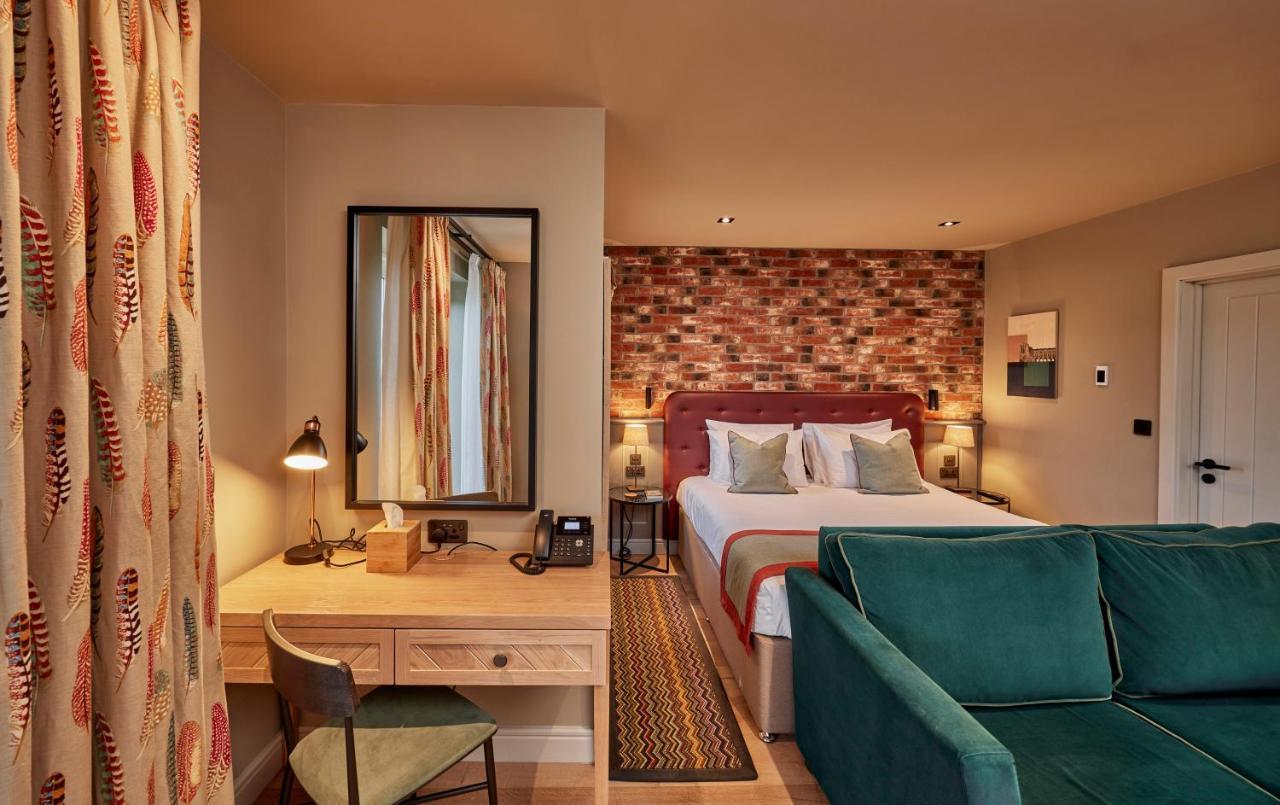 King Room Lake View
