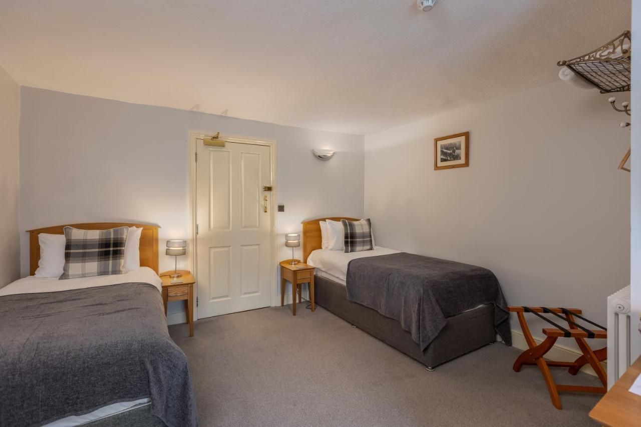 Classic Twin Room