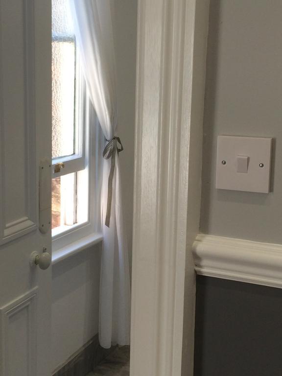 First Floor Double En Suite,139765713:JPEG