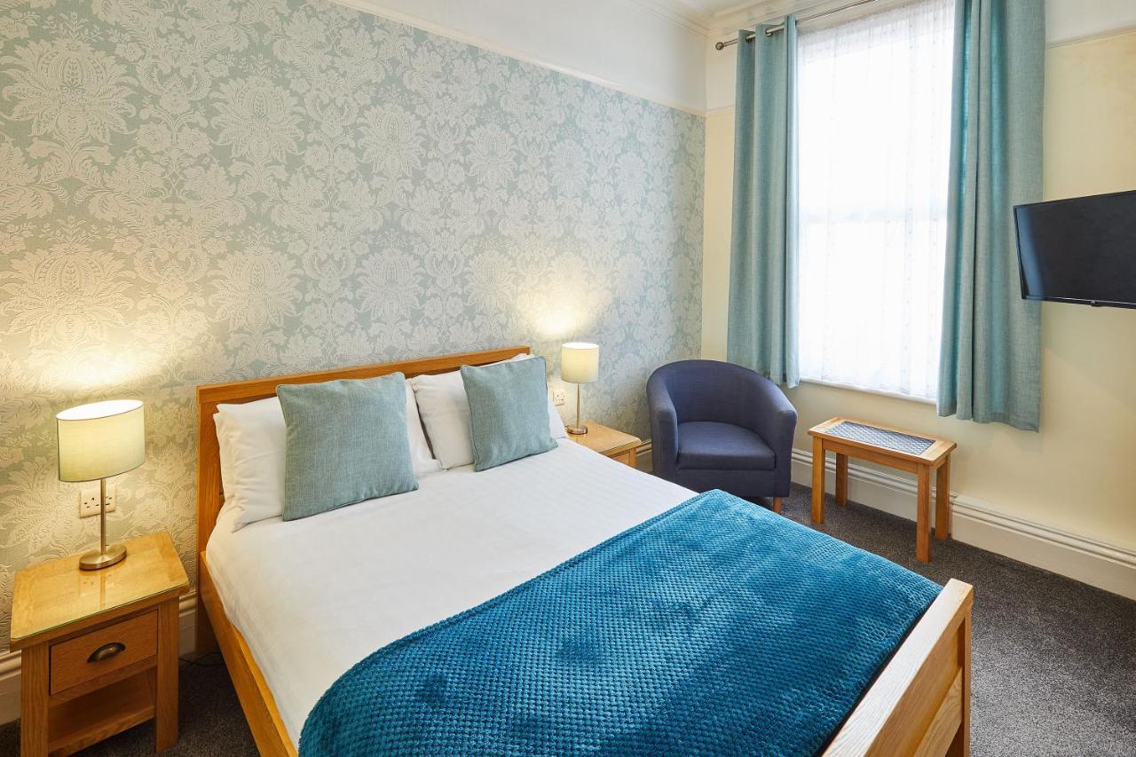 Double Room,1765218905:JPEG