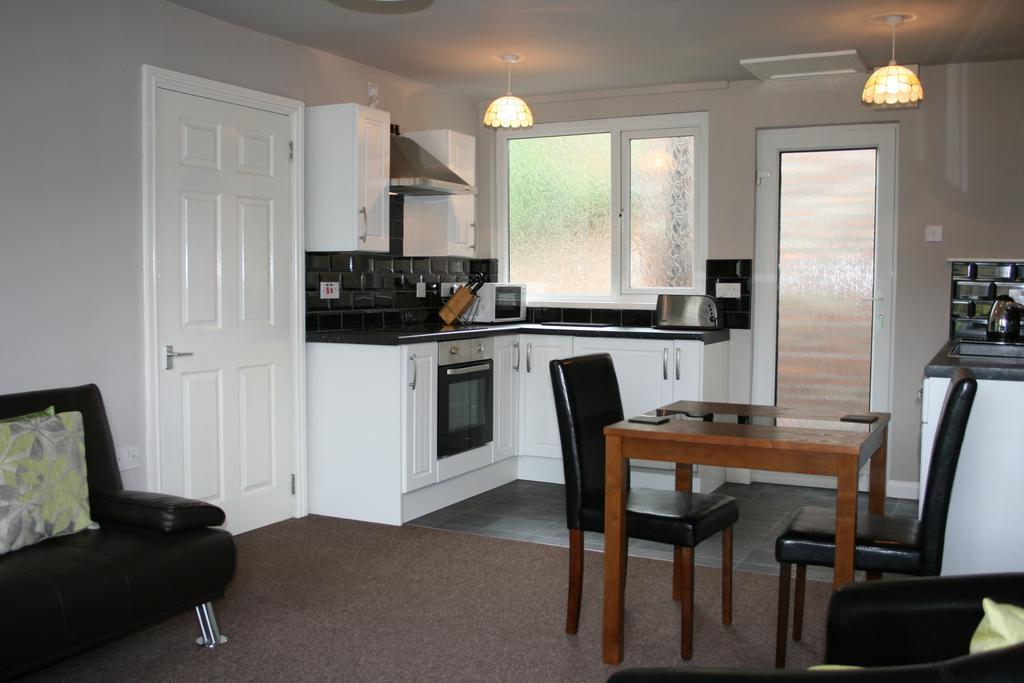 One-Bedroom Apartment (Self Catering),699553605:JPEG