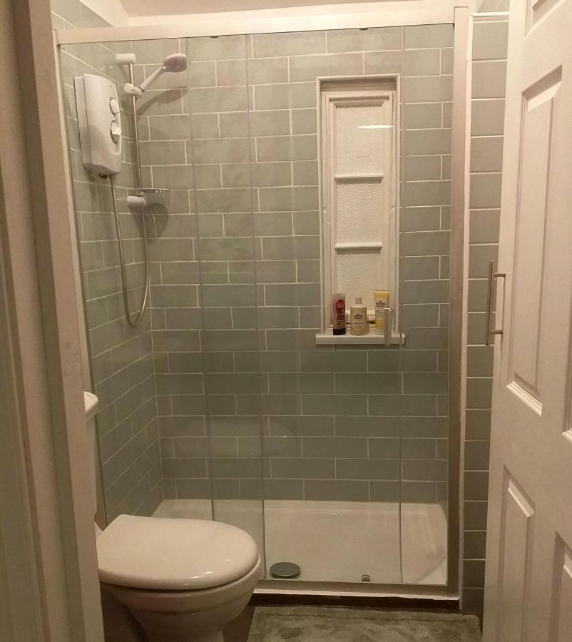 Double Room Private Bathroom