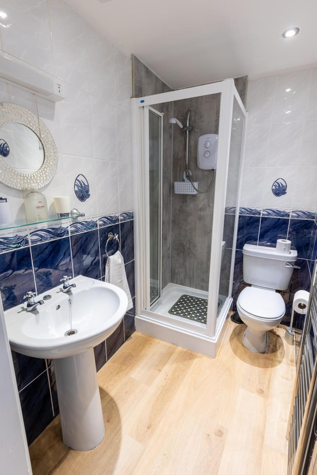 Large Double Room