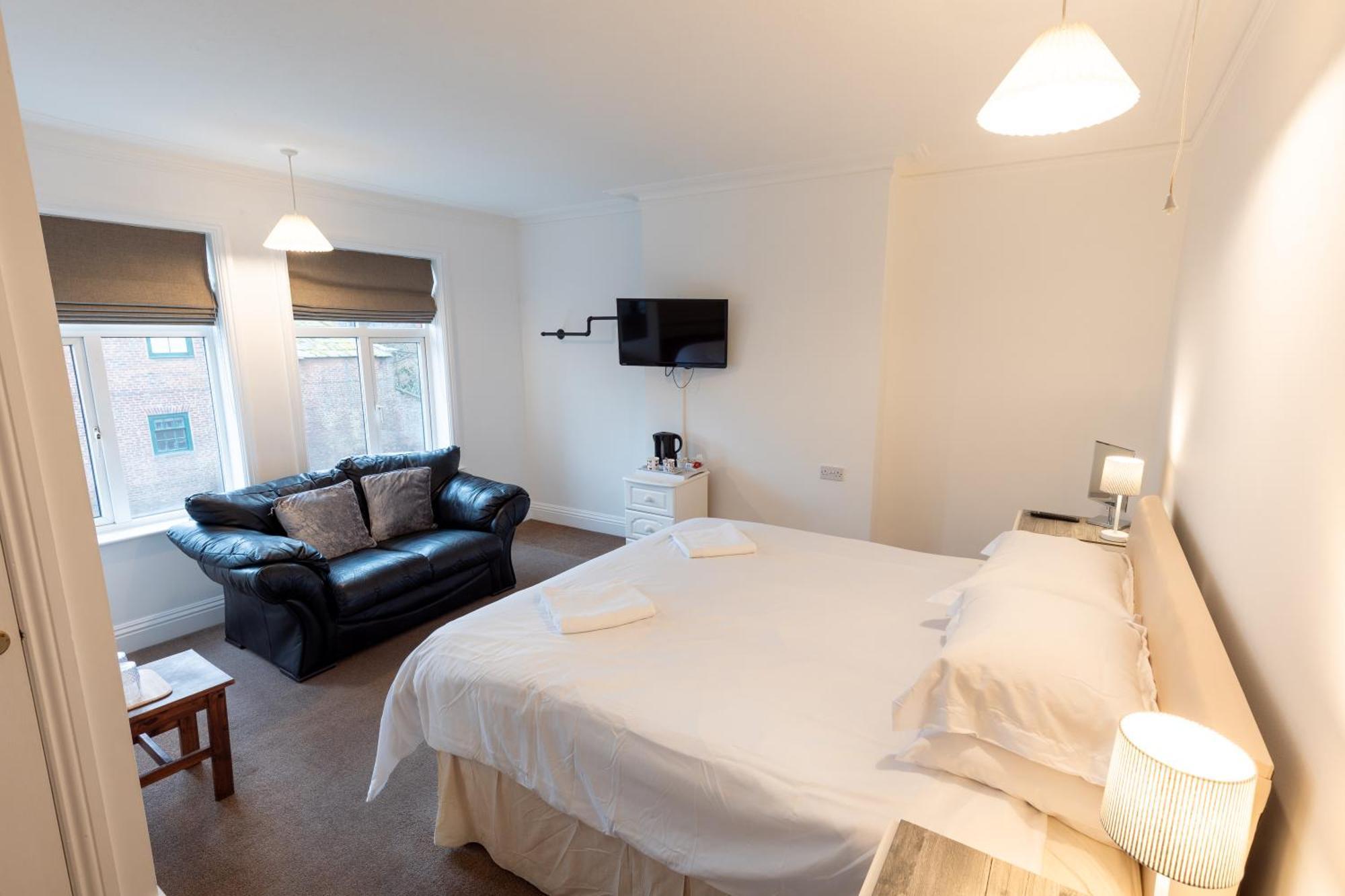 Large Double Room