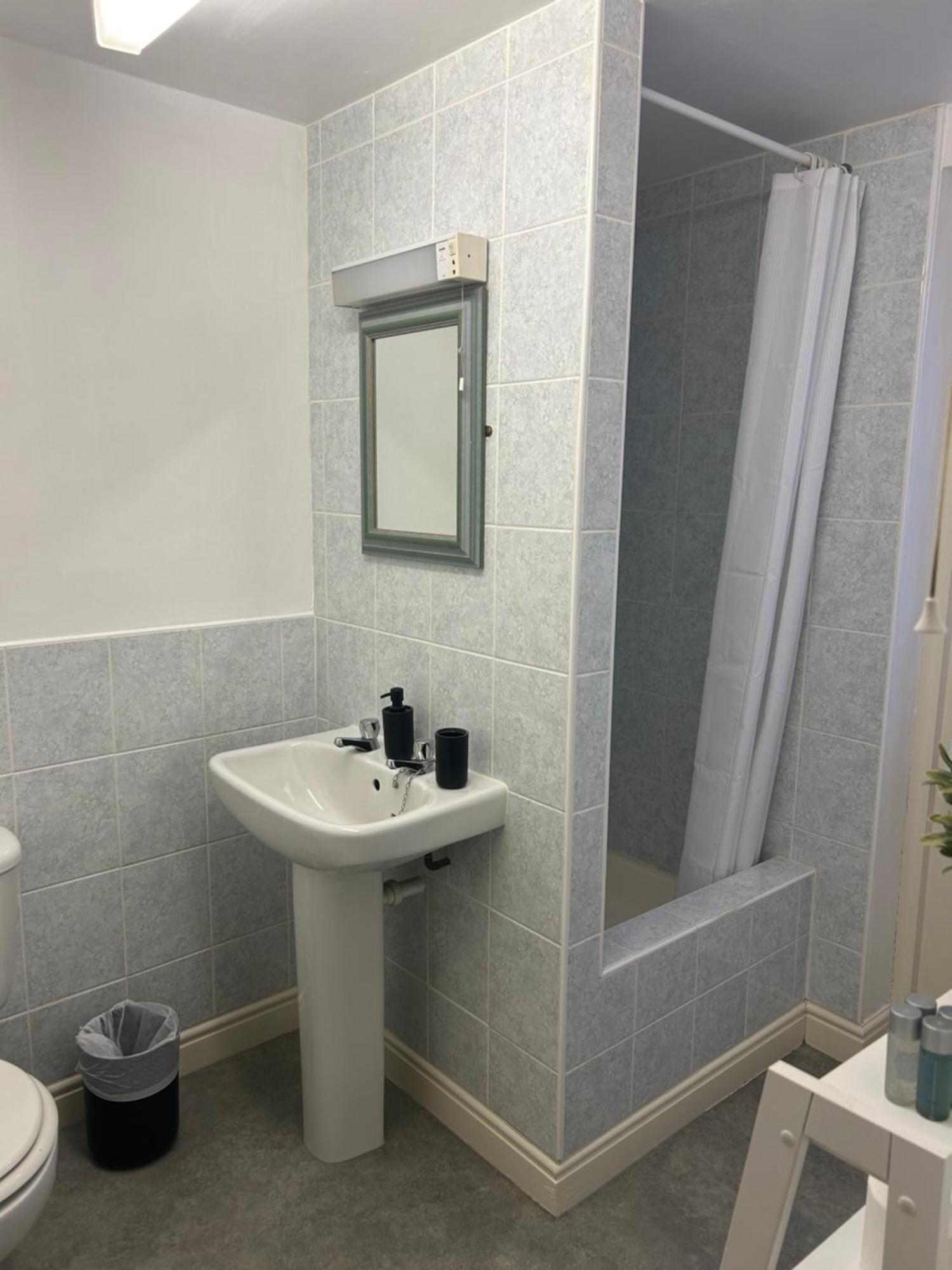 Double Room Private External Bathroom
