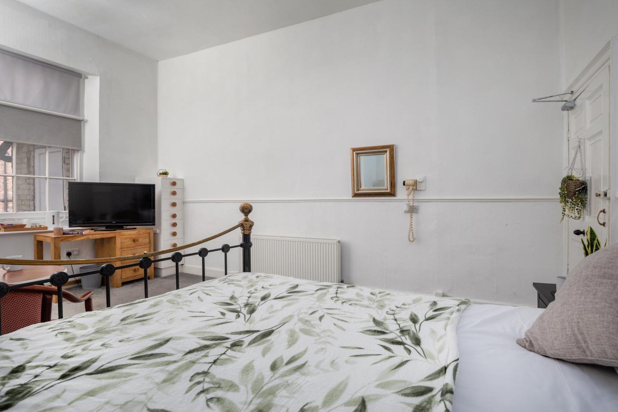 Double Room Extra Bed,1553669689:JPEG