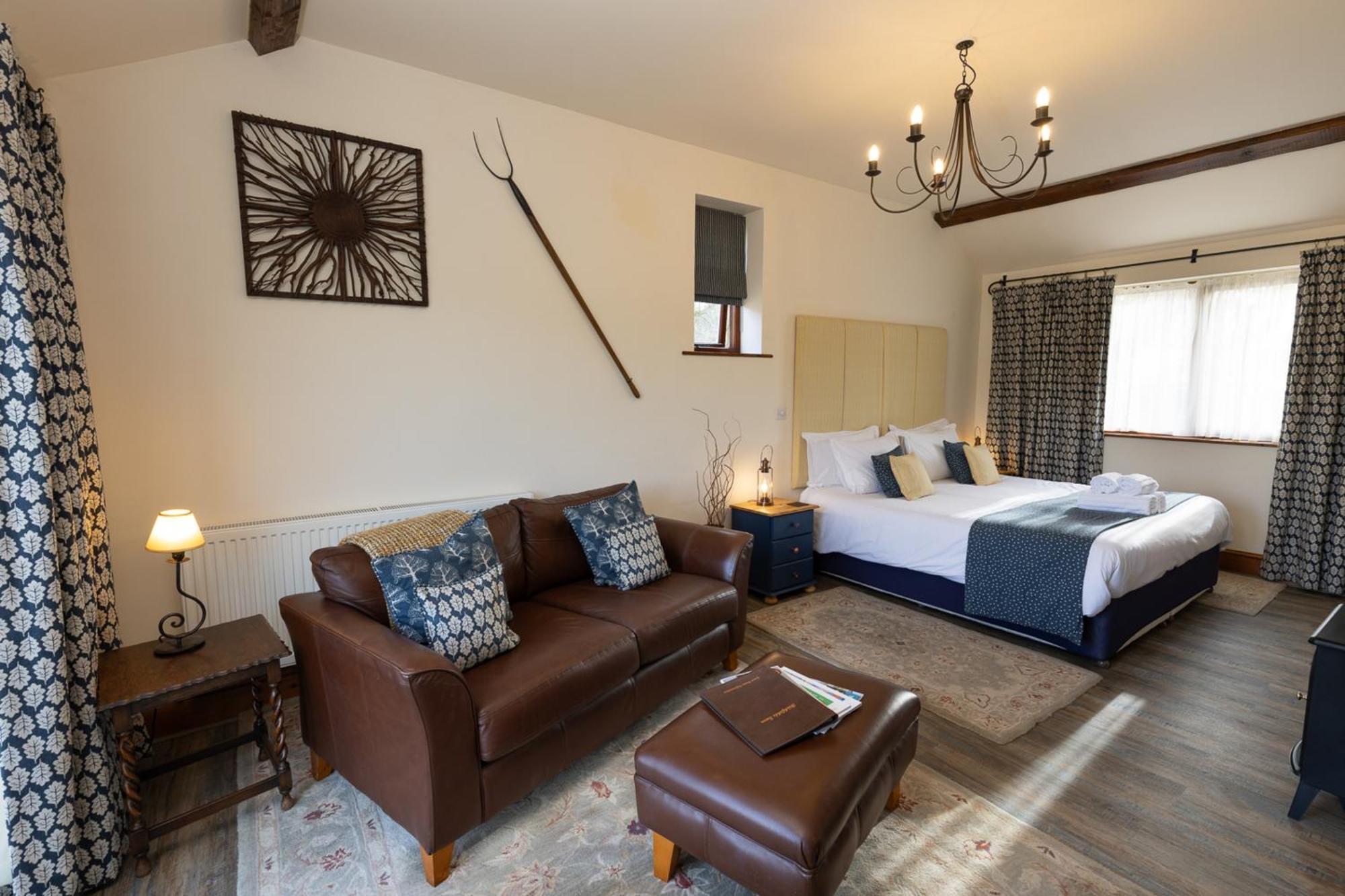 Superior King Room