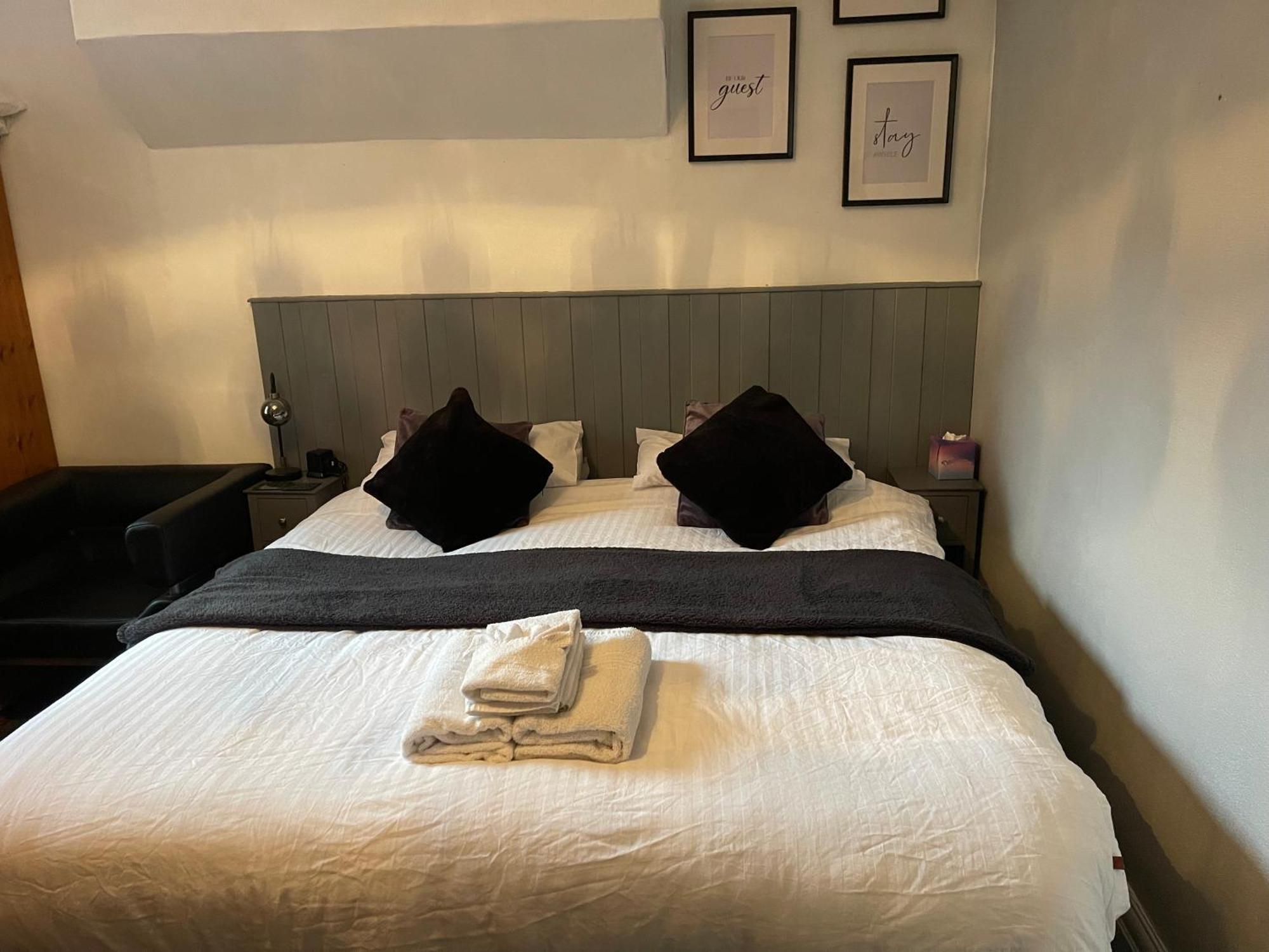King or Twin Room