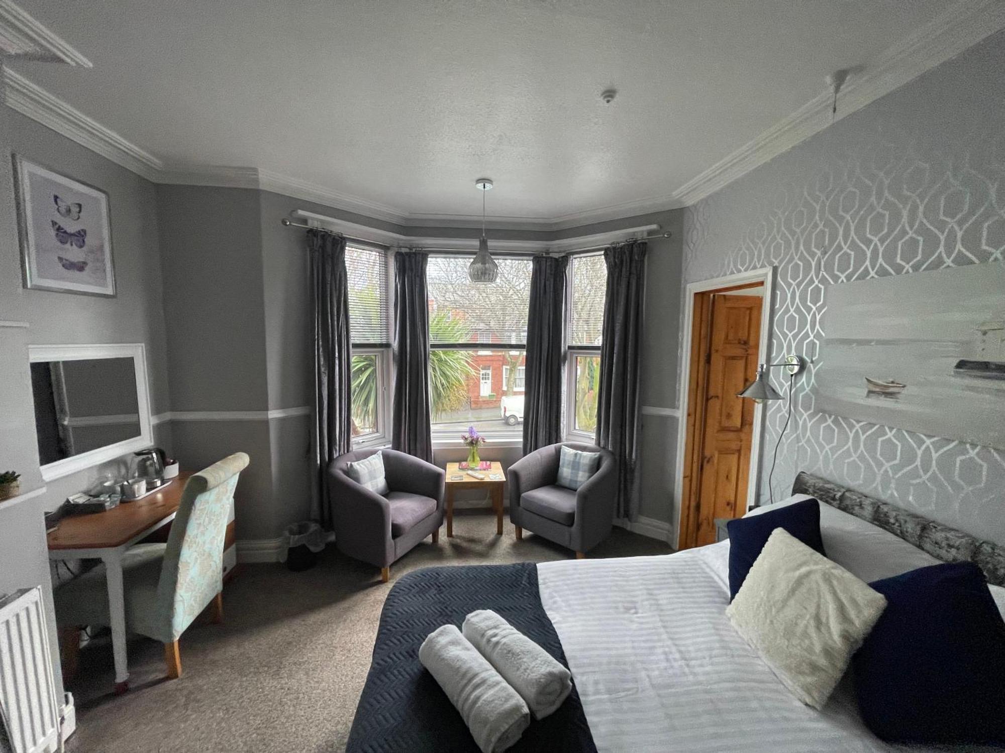 Extra Large Double Room Garden View