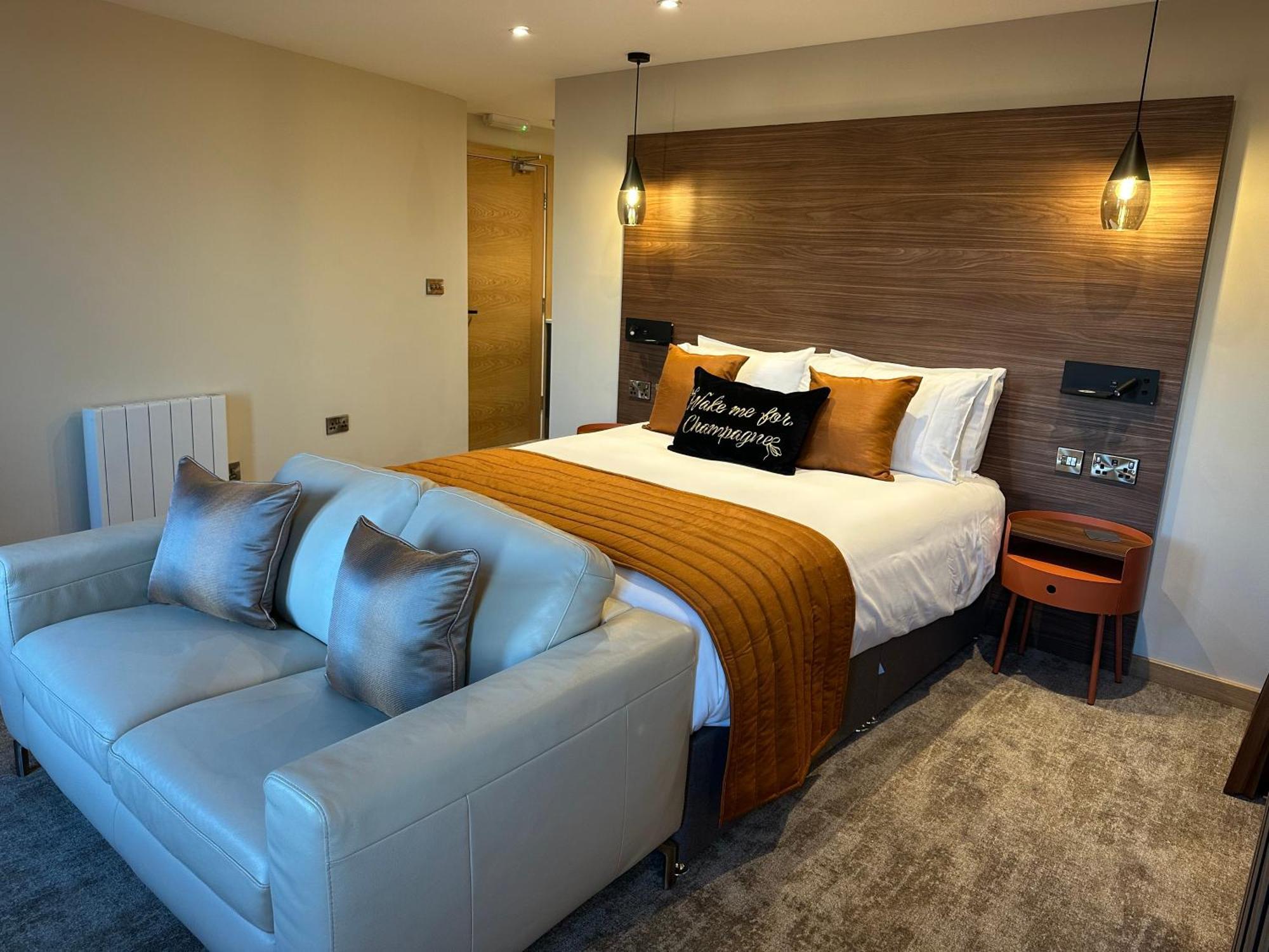 Deluxe Junior Suite