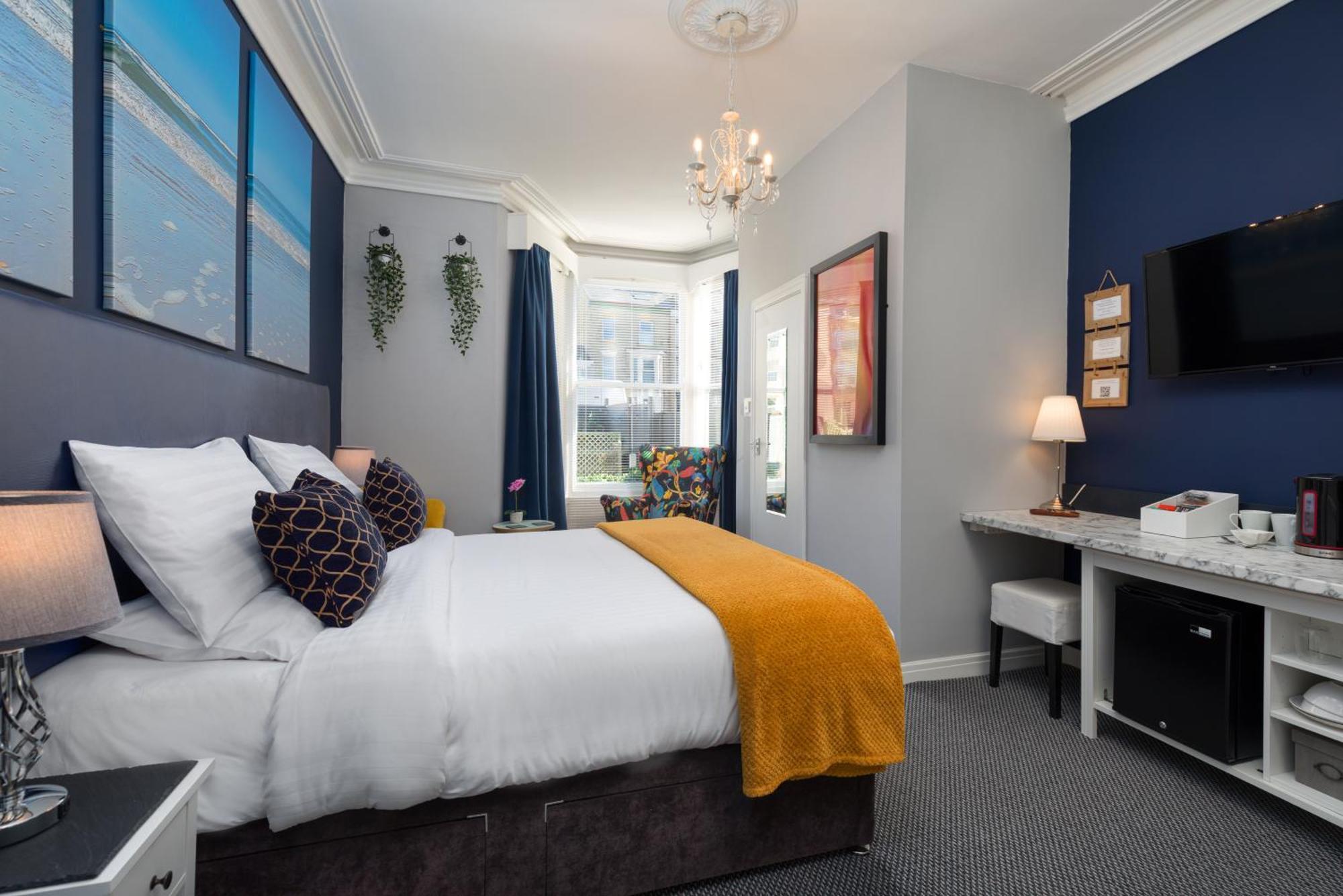 Double Room Garden View