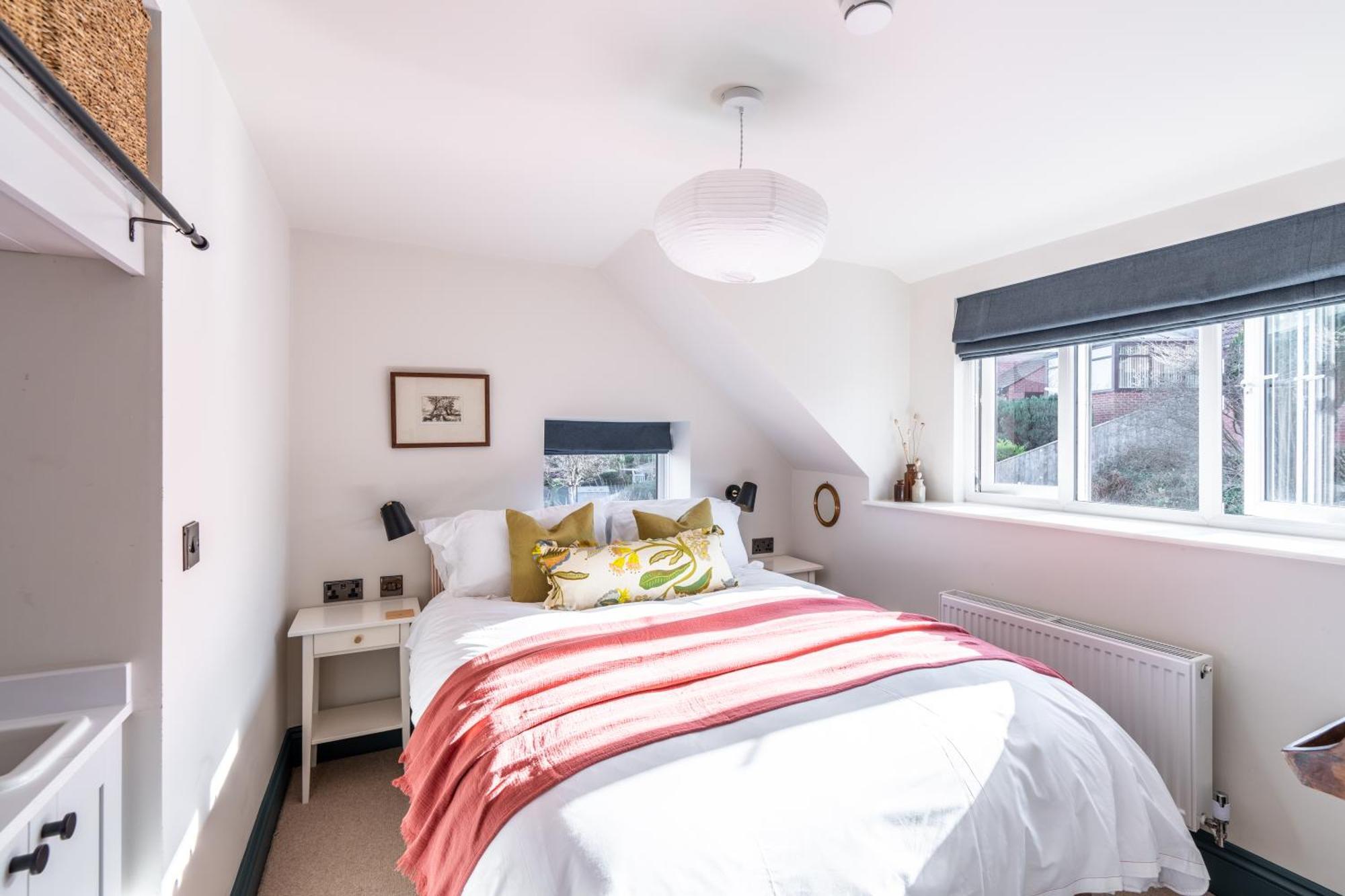 Suite 12 –Budget King Loft Room