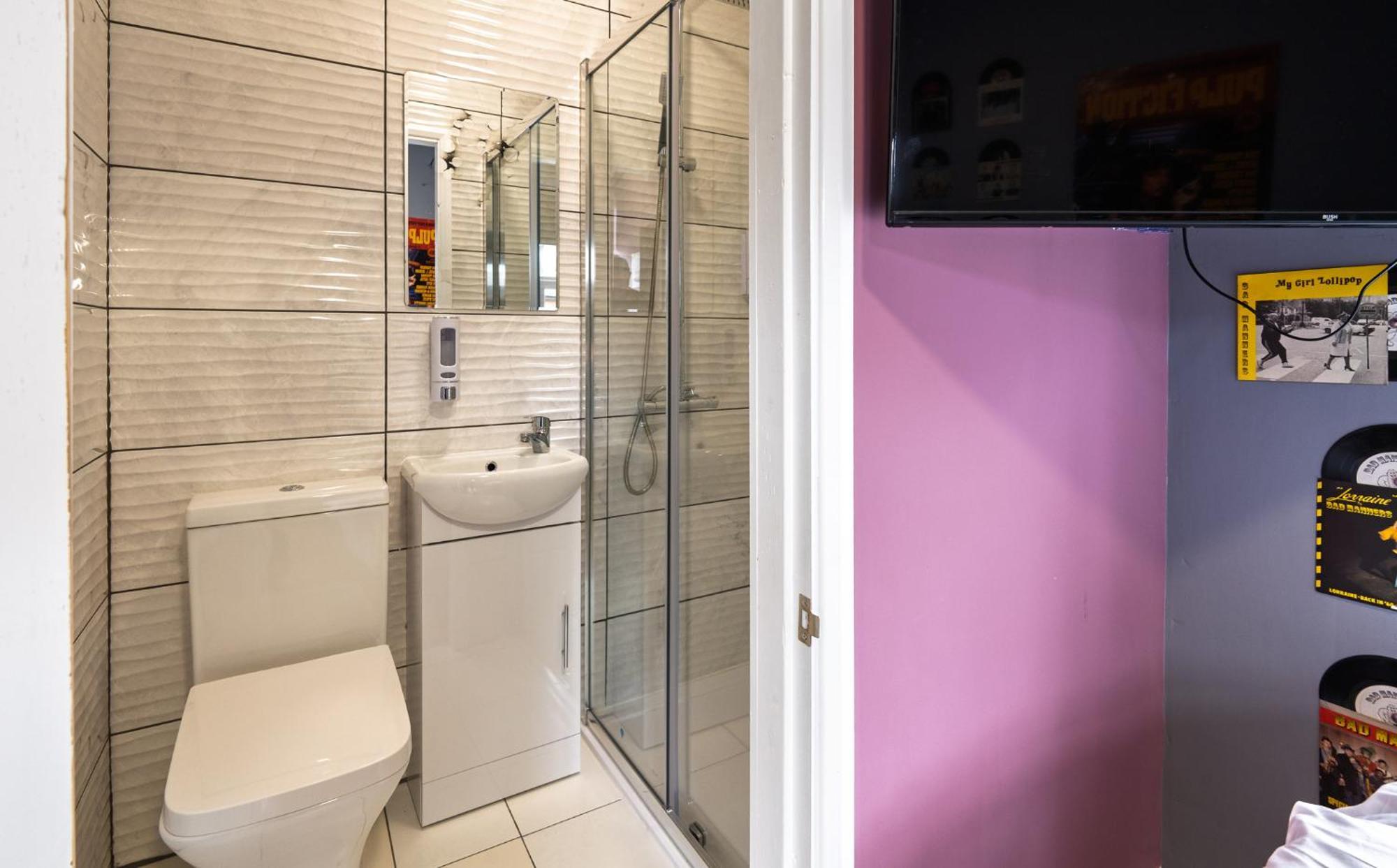 Budget Single Room