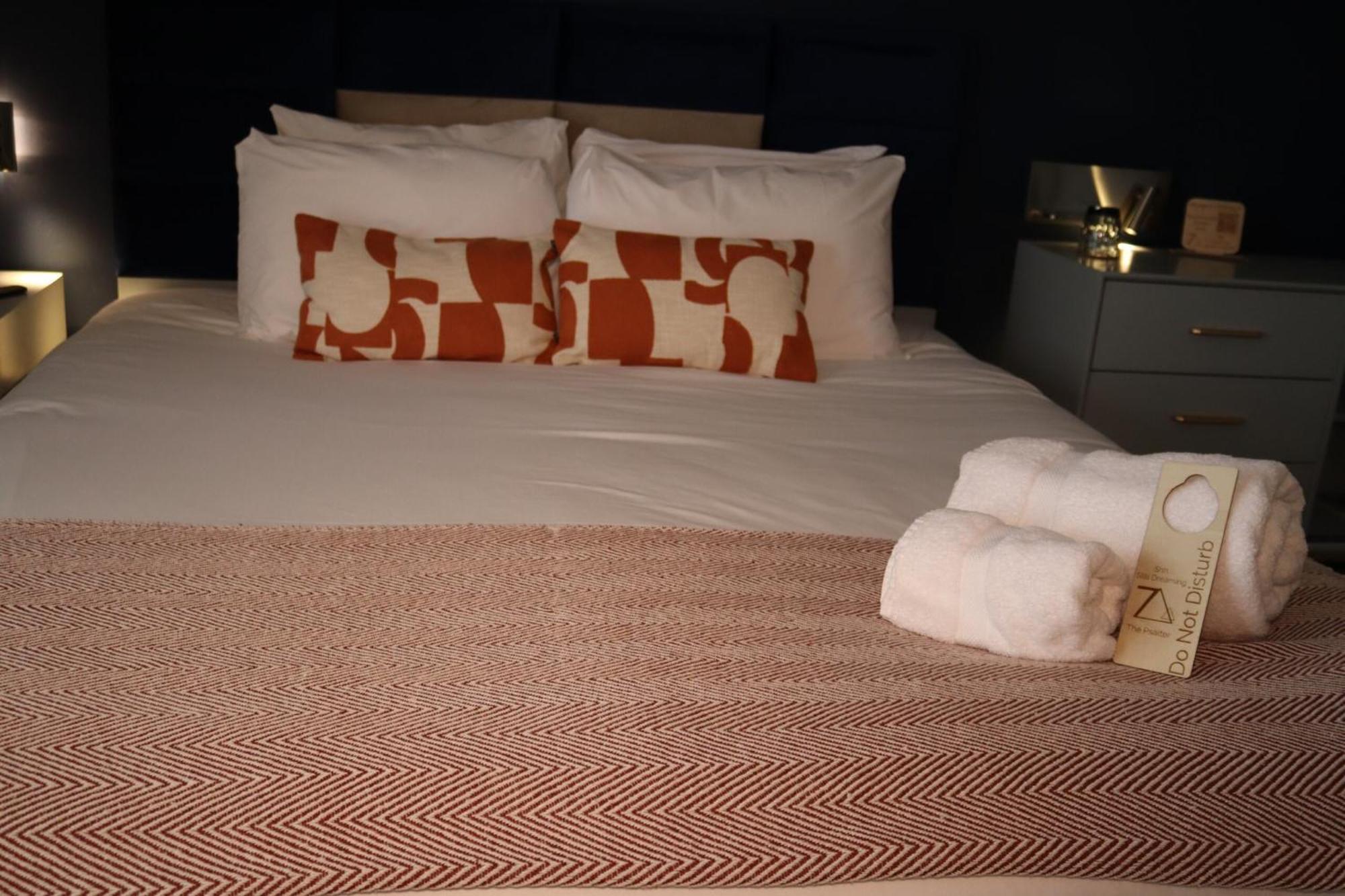 Superior King Room