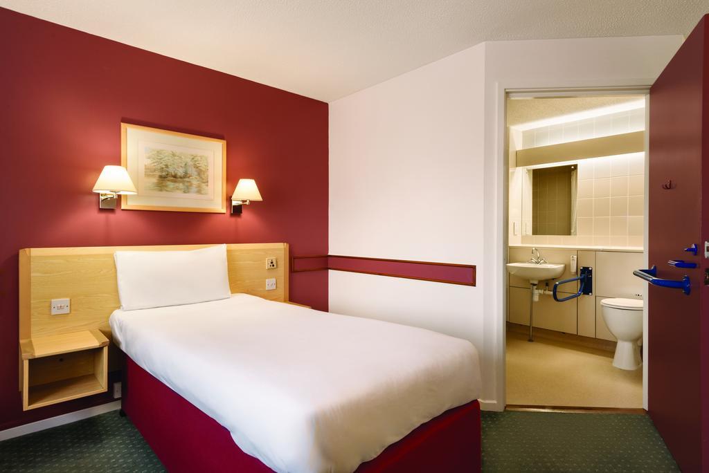 Accessible Twin Room,1026542452:JPEG