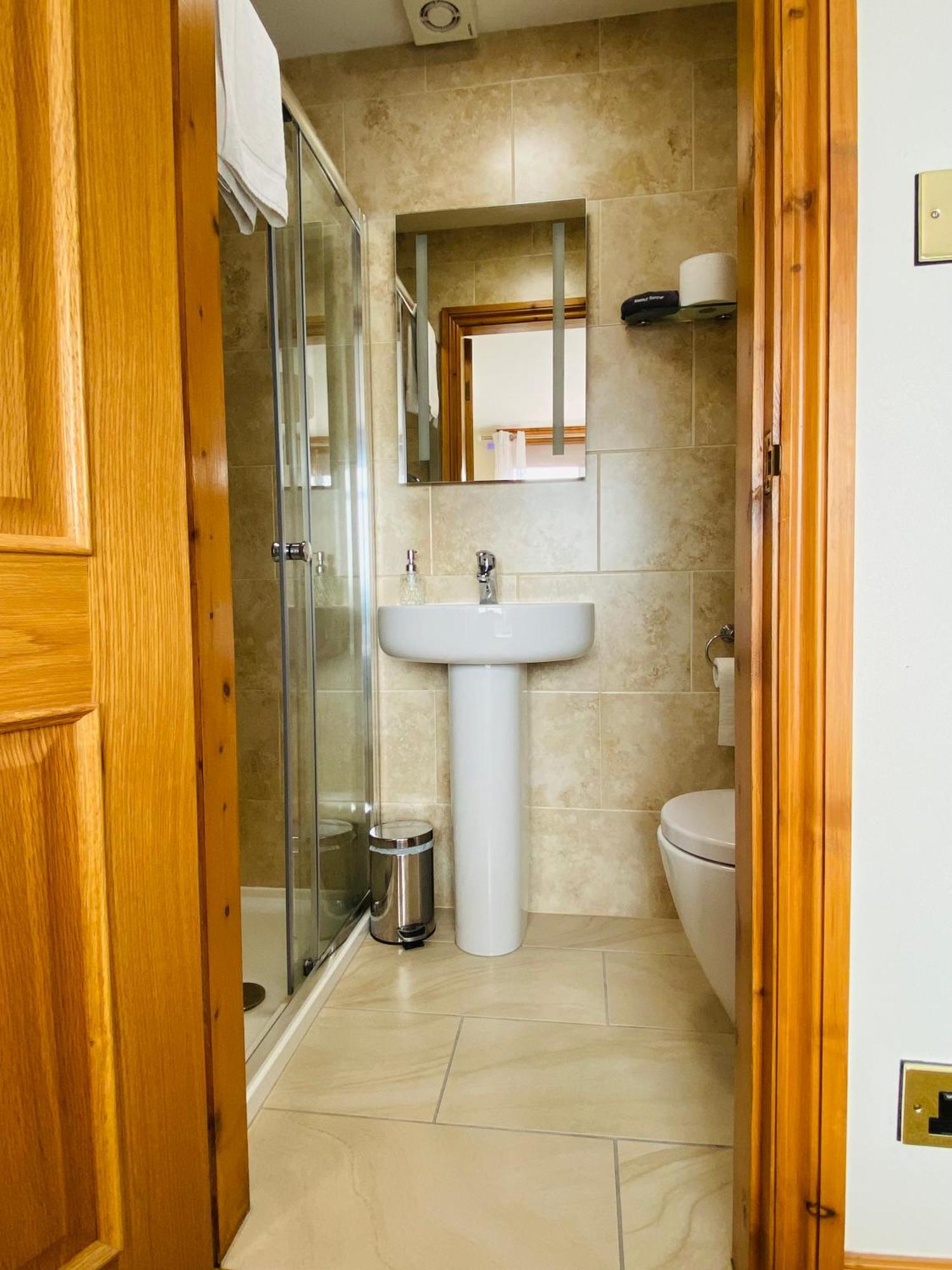 Double Room Shower
