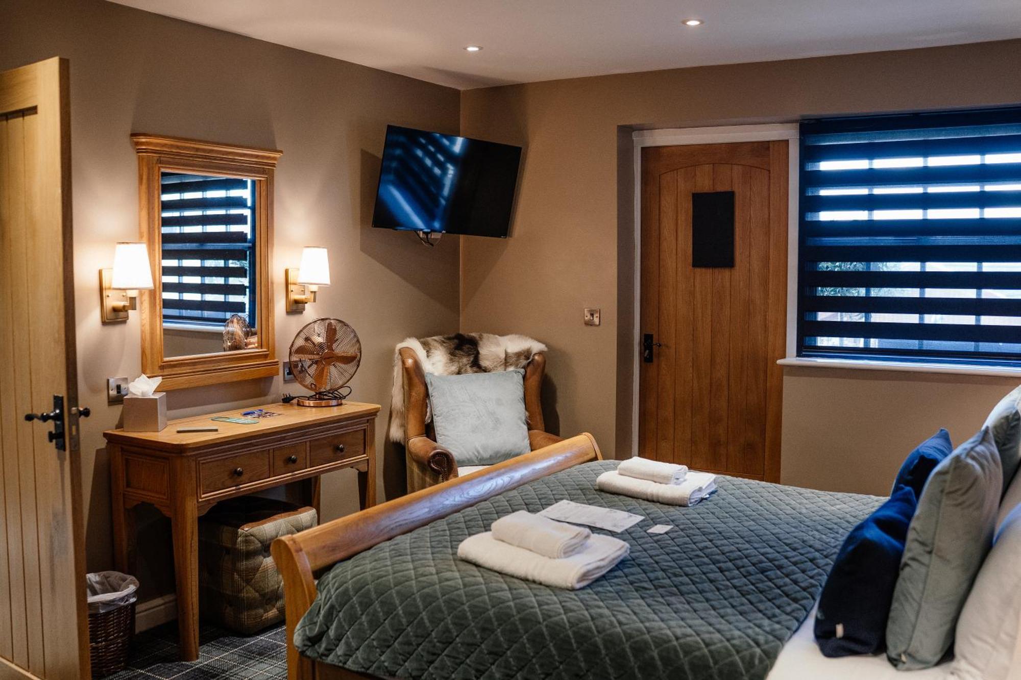 Deluxe King Room,1756553378:JPEG