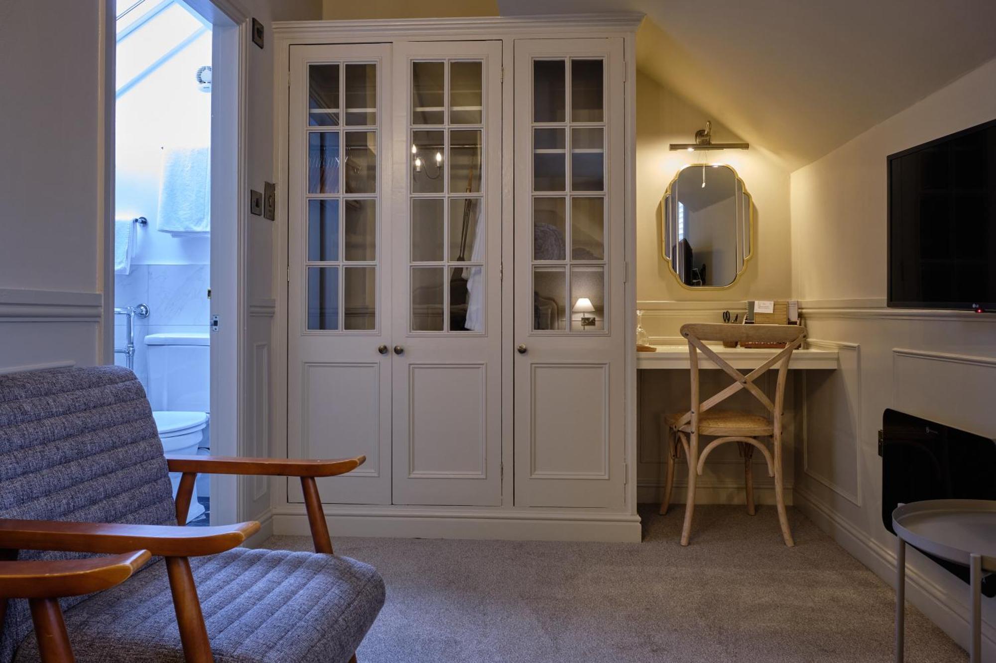 Pennine Way King Suite