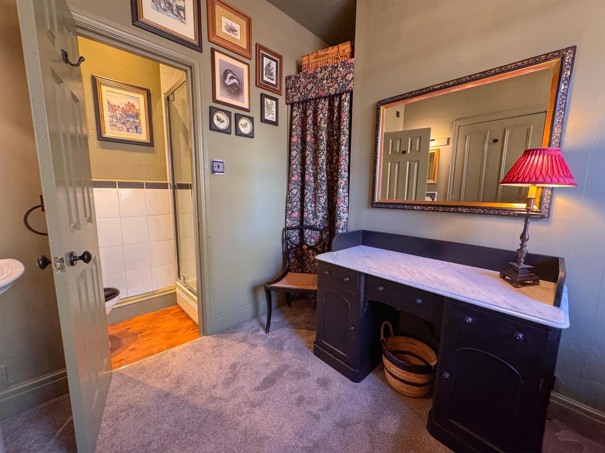 Small Queen Room