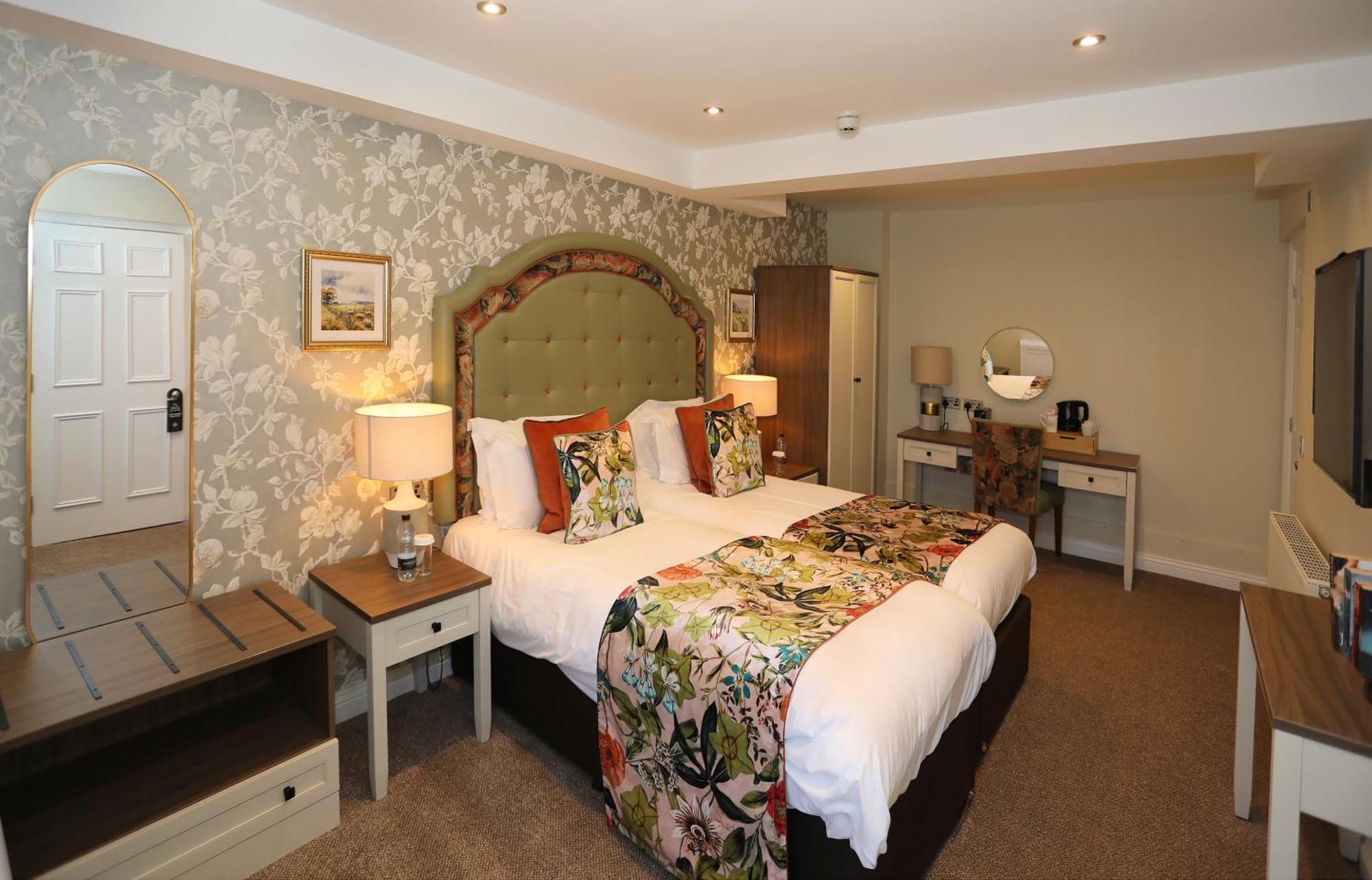 Superior Triple Room