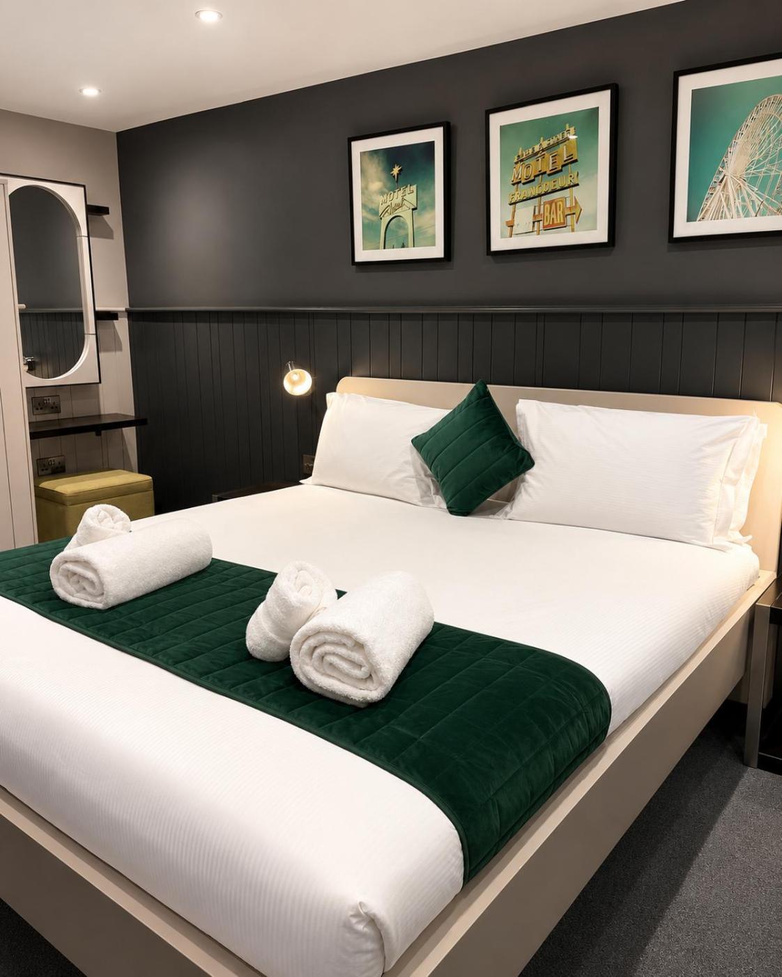 Suite Tanner Row