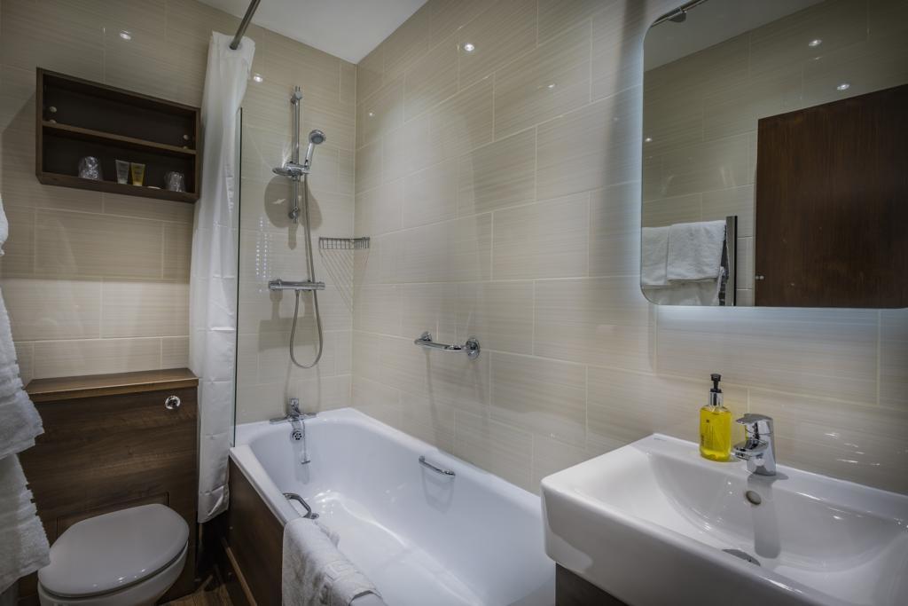 Classic Double Room,370730923:JPEG