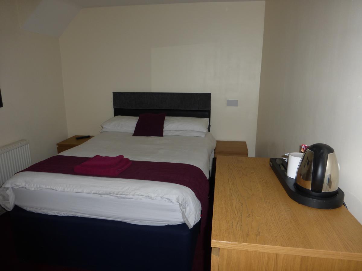 Budget Single Room,530637567:JPEG