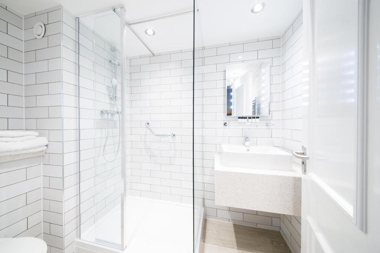 Double Room,745996793:JPEG