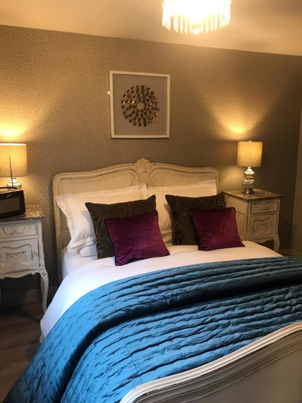 Deluxe Apartment Flat 2