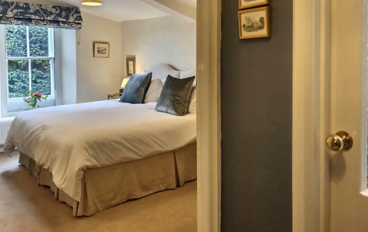 Super King or Twin Room with Bath - Dog Friendly,1008891523:JPEG