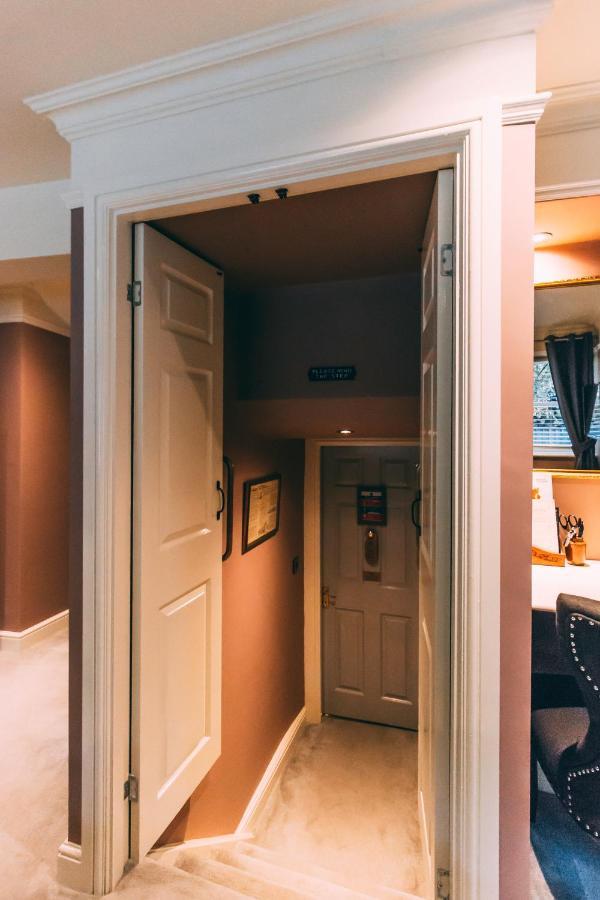 Shirley Suite King Suite