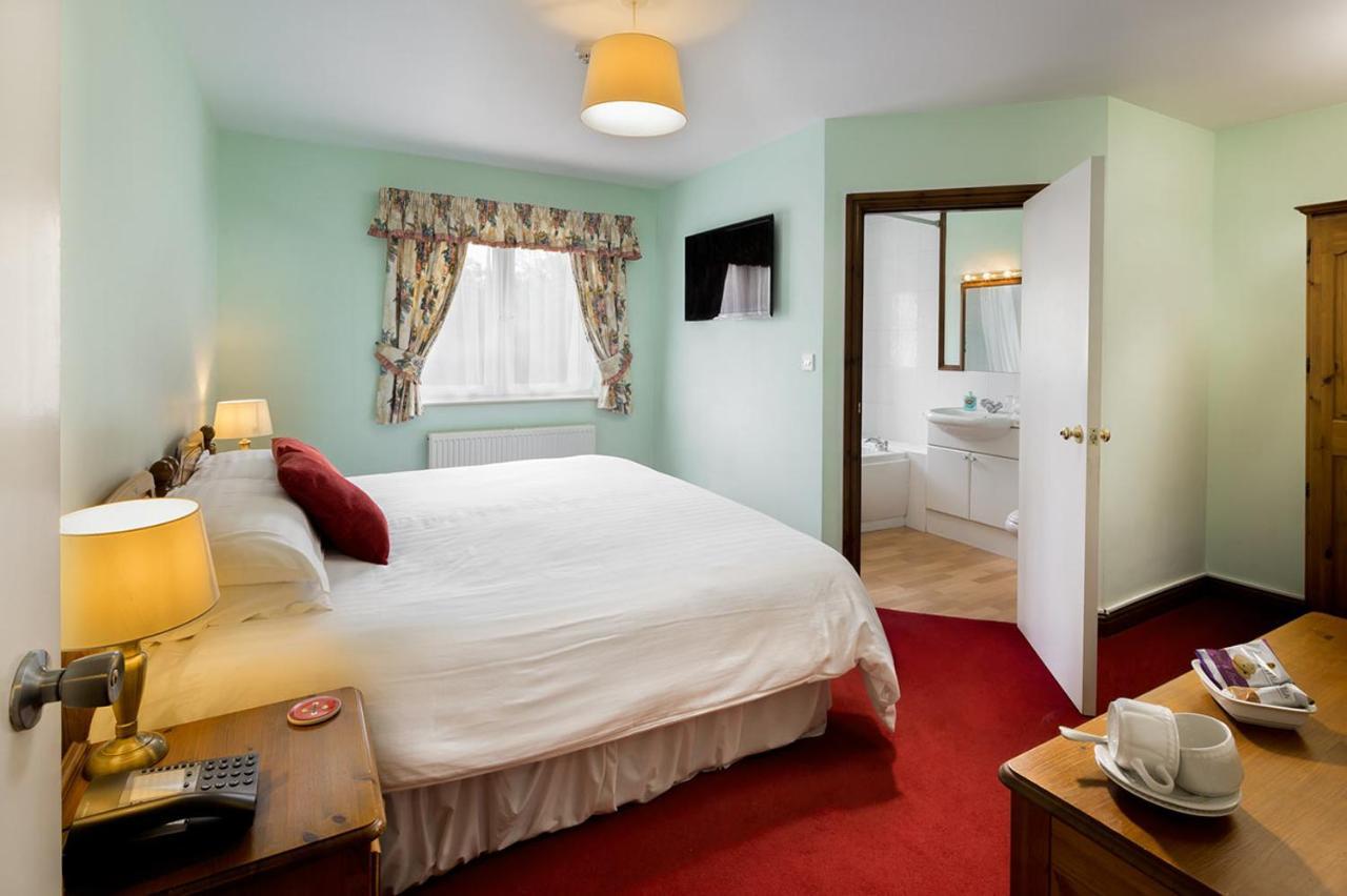 Double or Twin Room,988232917:JPEG