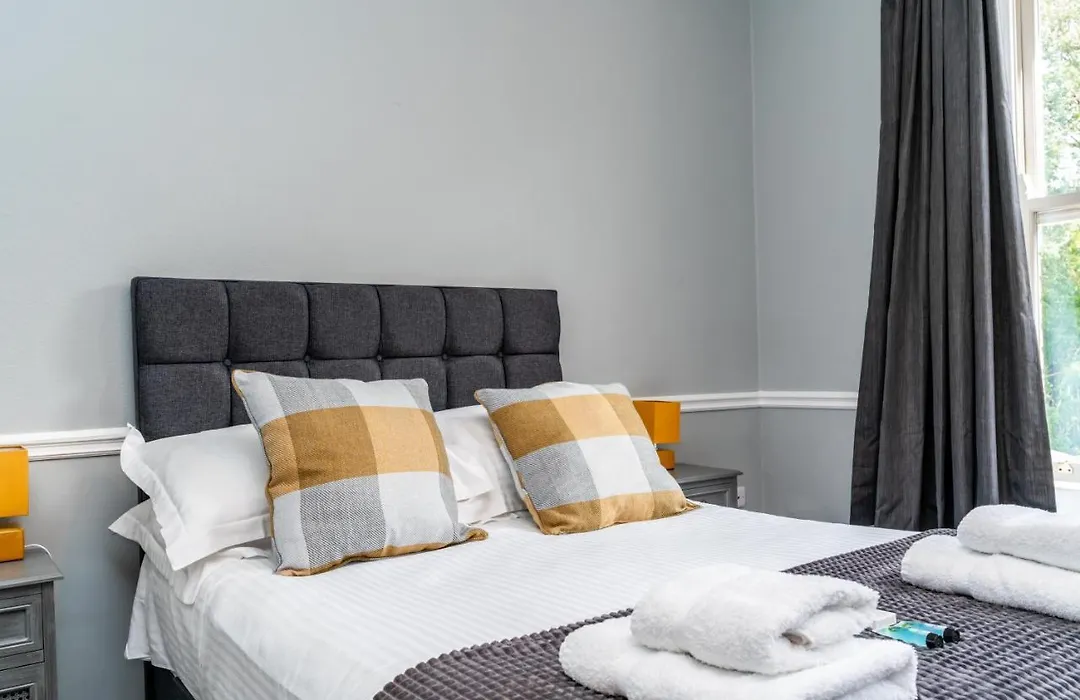 Sycamore Apartments-1