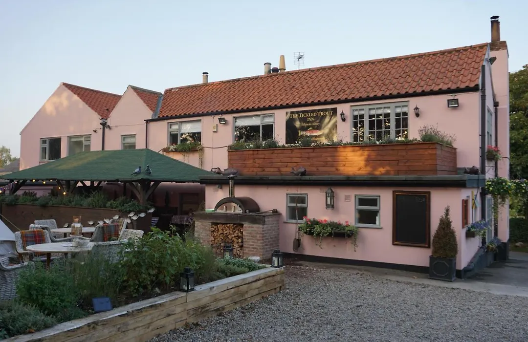 The Tickled Trout Inn Bilton-In-Ainsty-1