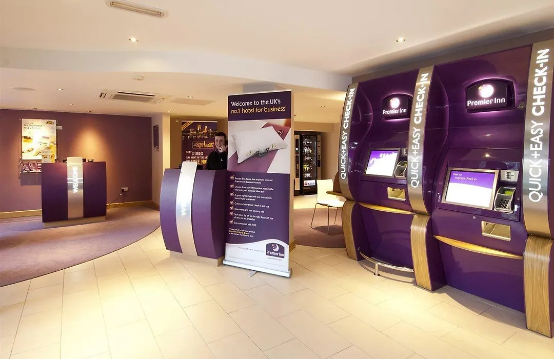 Premier Inn Bradford Central-1
