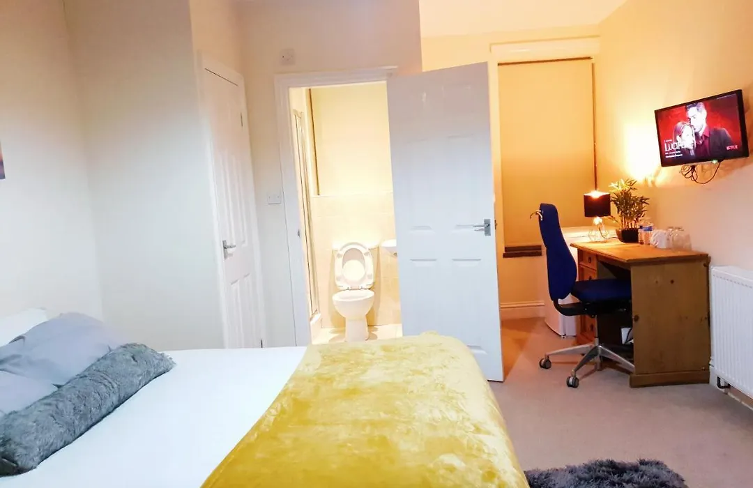 Highfields Town House-1